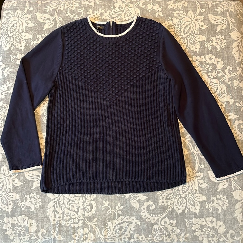 Women’s Talbots extra large navy blue sweater with cream neck and wrist trim